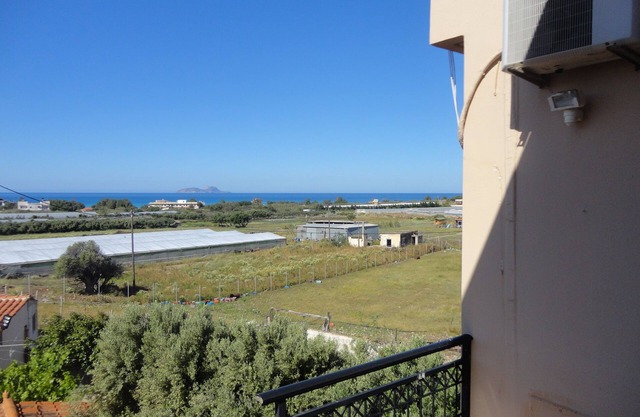 Bei Dimos - Mountain view apartment