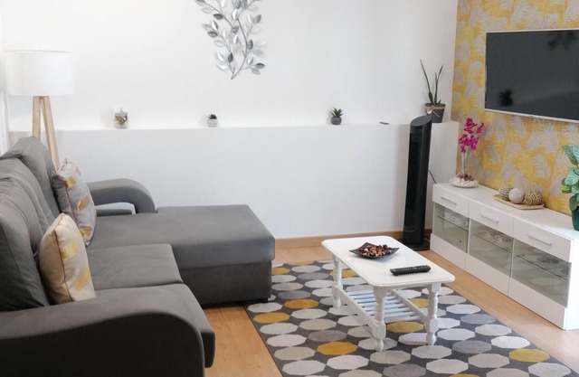 Beja Garden Apartment with Balcony, Terrace and Wi-Fi