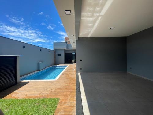 Belíssima Casa de Piscina