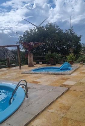 - Belezas do Monte Chalé e Suíte- La na Roça