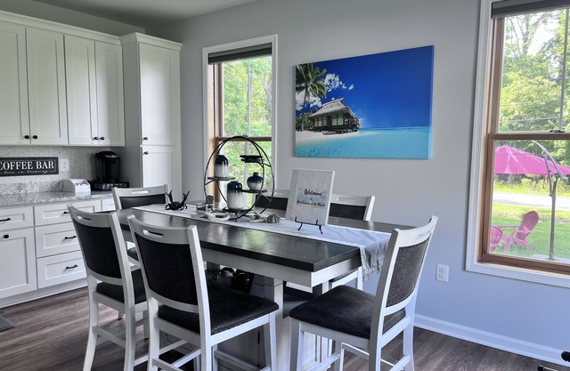 Bell Estates I Beautiful Cottage I Beach Passes