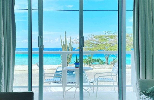 Bella Horizonte - Beachfront 4