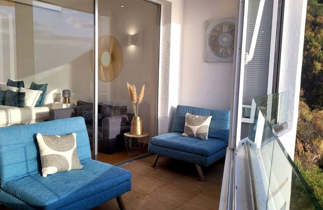 "Bella-Vista Suite": Endless views over the ocean