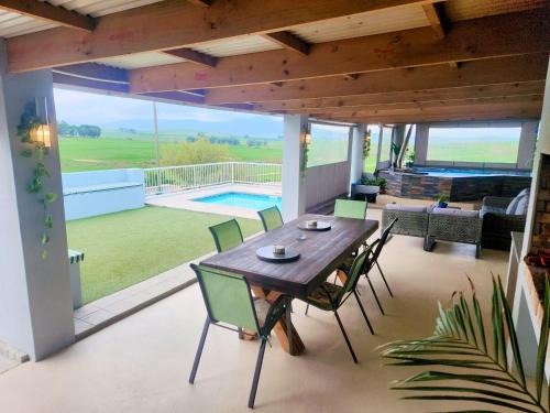 Bella Vista at Village-Living