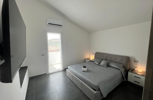 Bellavista Modern Apartment