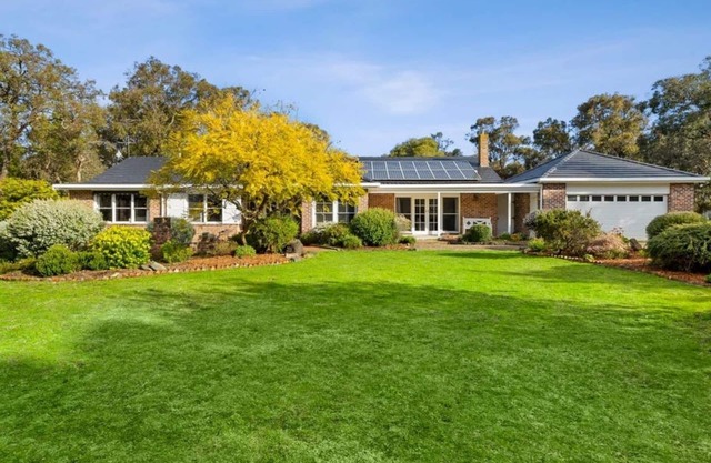 Bells Beach Acreage and Tranquility