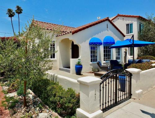 Belmont Shore Beach House - Incredible Oceanfront Views