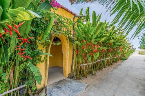 Ben Villa 3BR Beachfront An Bang Beach Hoi An by Beachside Boutique Homes