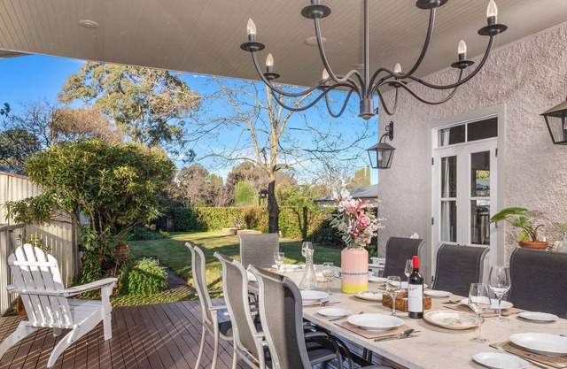 Bendooley Gardens. Large home in Central Bowral.