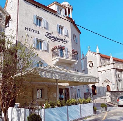 Benjamin Hotel