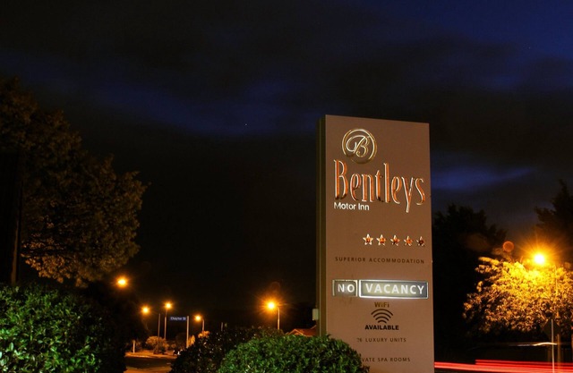 Bentleys Motor Inn