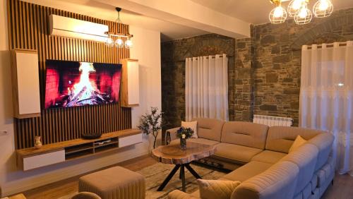 Berat Stone house