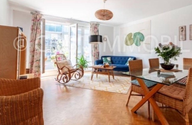 Berges de Seine Porte de PARIS 3-room apartment