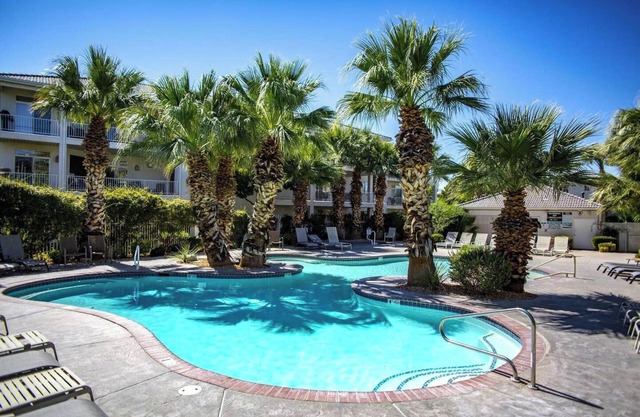 *BEST AMENITIES IN ST. GEORGE! NEW REMODEL, PRIME LOCATION, AFFORDABILITY!*