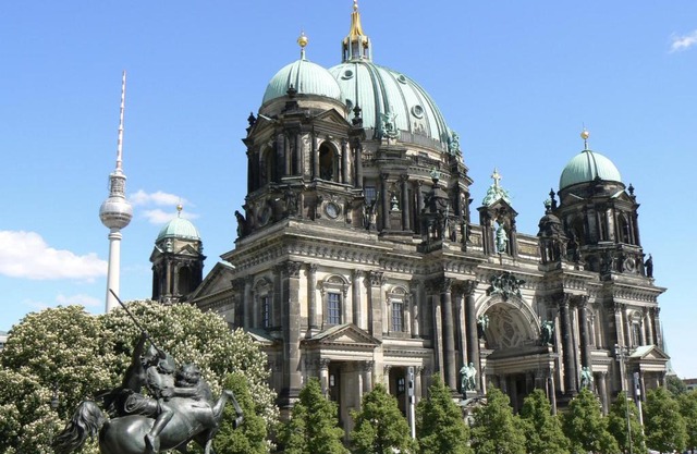 Best Apartment in the Center of Berlin with Big Terrace