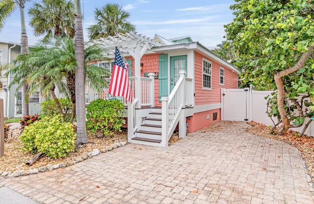 Best Little Beach House on Anna Maria Island! With a pool & steps to the beach!