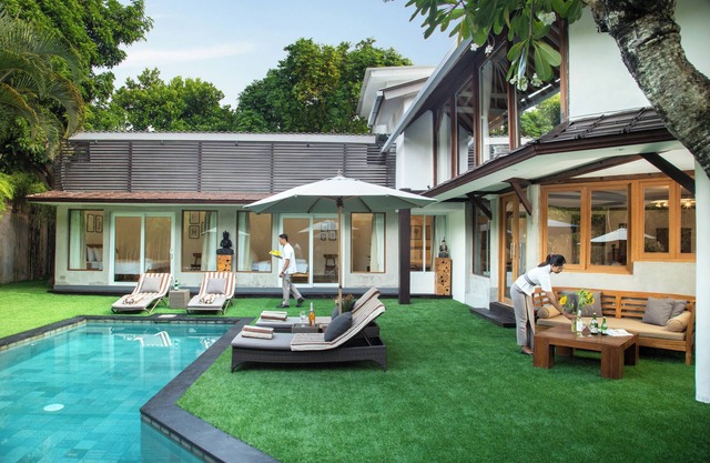 BEST LOCATION! 7 BEDR/8 BATH POOL VILLA/SEMINYAK