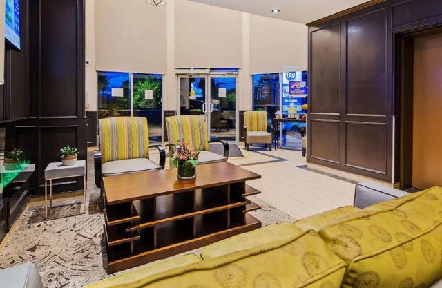 Best Western King George Inn & Suites