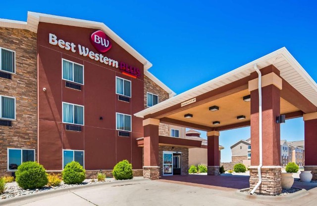 Best Western Plus Carousel Inn & Suites Burlington