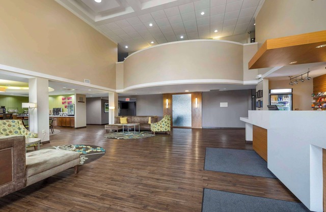 Best Western Plus Patterson Park Inn