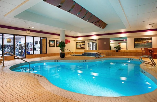 Best Western PLUS Port O'Call Hotel