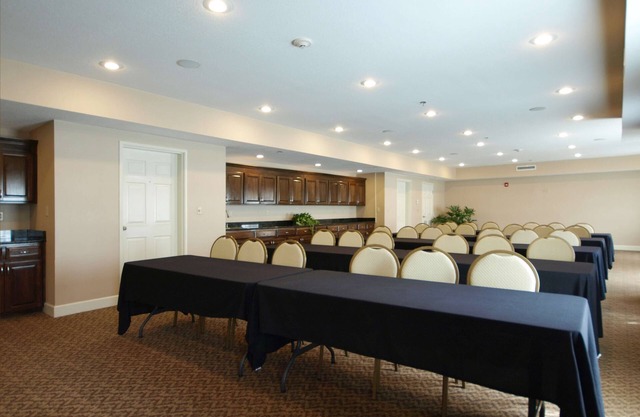 Best Western Plus Valdosta Hotel & Suites
