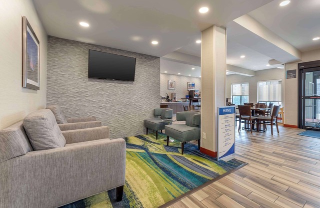 Best Western St. Clairsville Inn & Suites