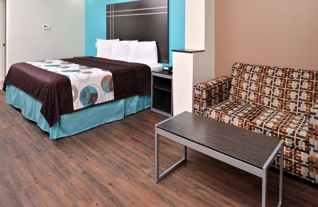 Better Choice For Your Vacation! Great Unit! Close to TGR Exotics Wildlife Park!