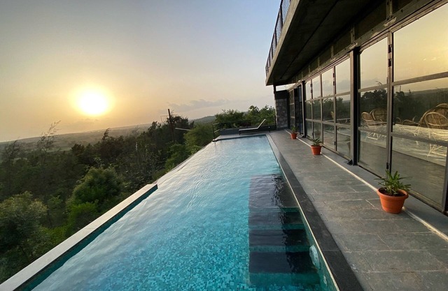 BEVINA MANE THE PRIVATE VILLA