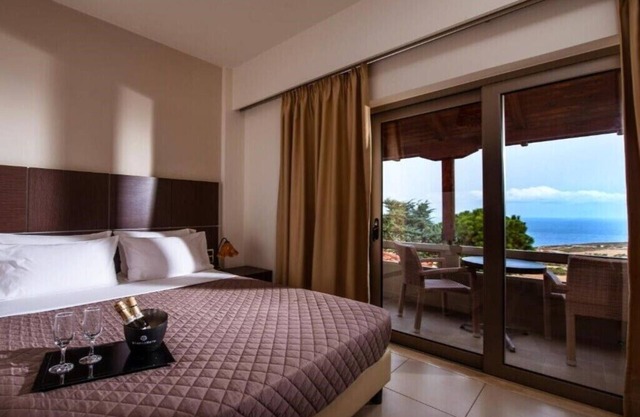 BH129 - C - Suite Heraklion