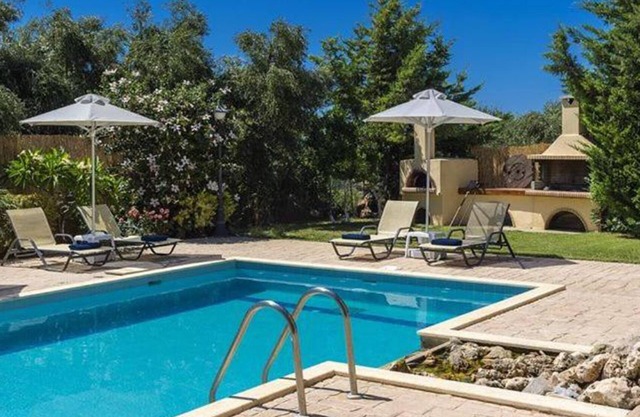 BH337 - B - Villa Rethymno