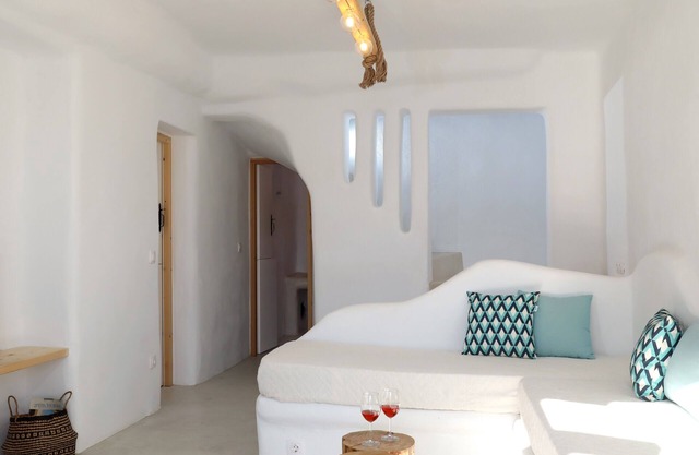 BH441 - C - Maisonette Naxos