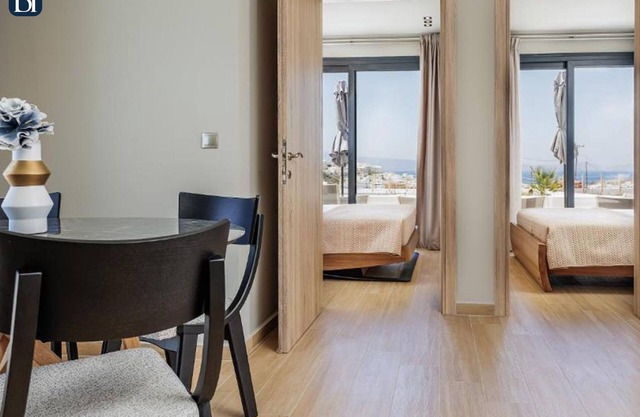 BH675 - C - Villa Naxos