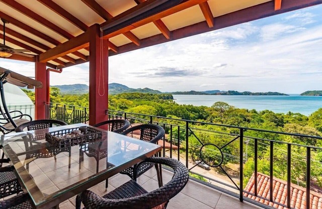 Big hillside villa in Potrero with pool and panoramic ocean views