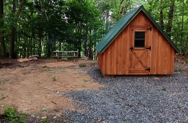 Big Rock Camping Cabin 1