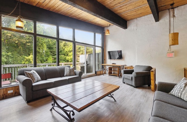 Birch View Chalets
