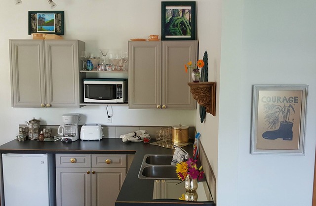Birkwood Cottage-Downtown
