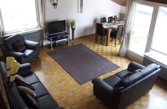 Black Forest Holiday Apartment with balcony - 5 minutes walk from Spa
