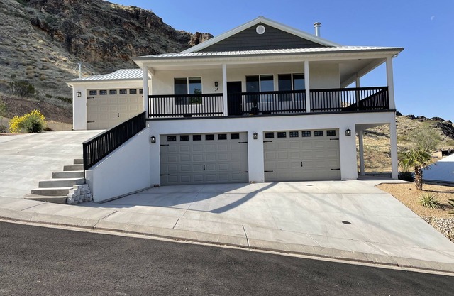Black Ridge Vacation Rental - Near Zion and other National Parks!