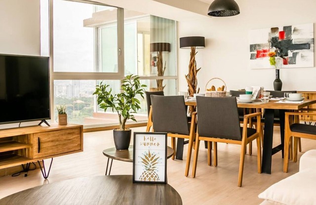 Blissful Apartment Ocean View | PH Boutique Quartier del Mar