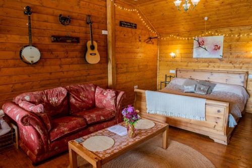 Blossom Cabin - Little log Cabin in Wales