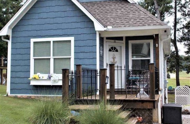 Blue Cottage Pickwick, Tn