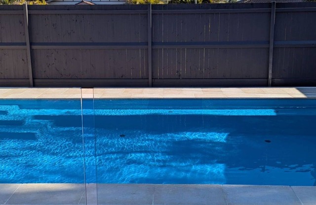 Blue Fish - 41 Boulder Bay Road - Pet Friendly and walk to Fingal Bay Beach