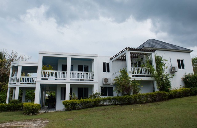 Blue Lotus Villa