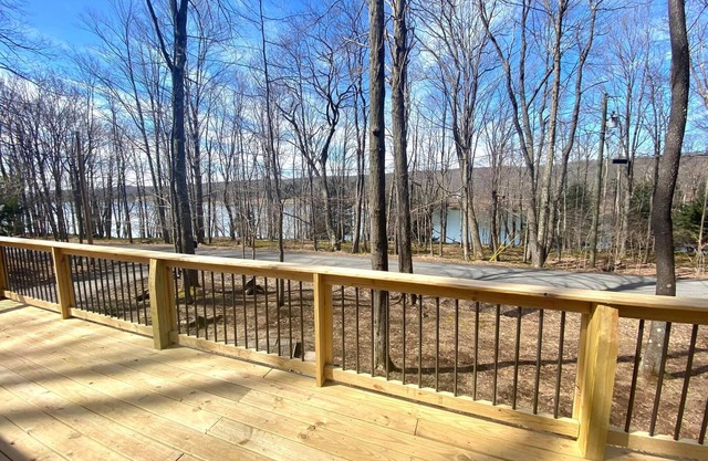 Blue – Peaceful lakefront with a view