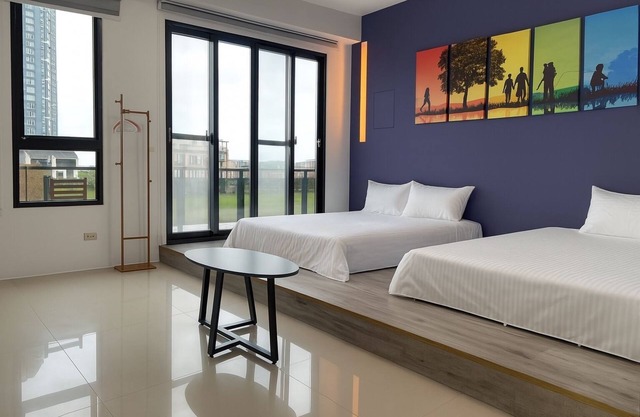 Blue Sea and Sunny B&B