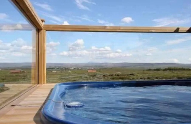 Blue View Cabin 3A with Hot Tub