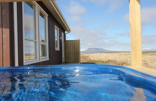 Blue View Cabin 5A with Hot Tub
