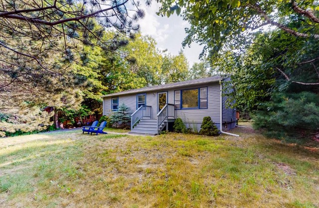 Blueberry Cottage