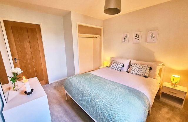 Bluebirds Cottage - Light & Airy 2 Bed in Bourton!